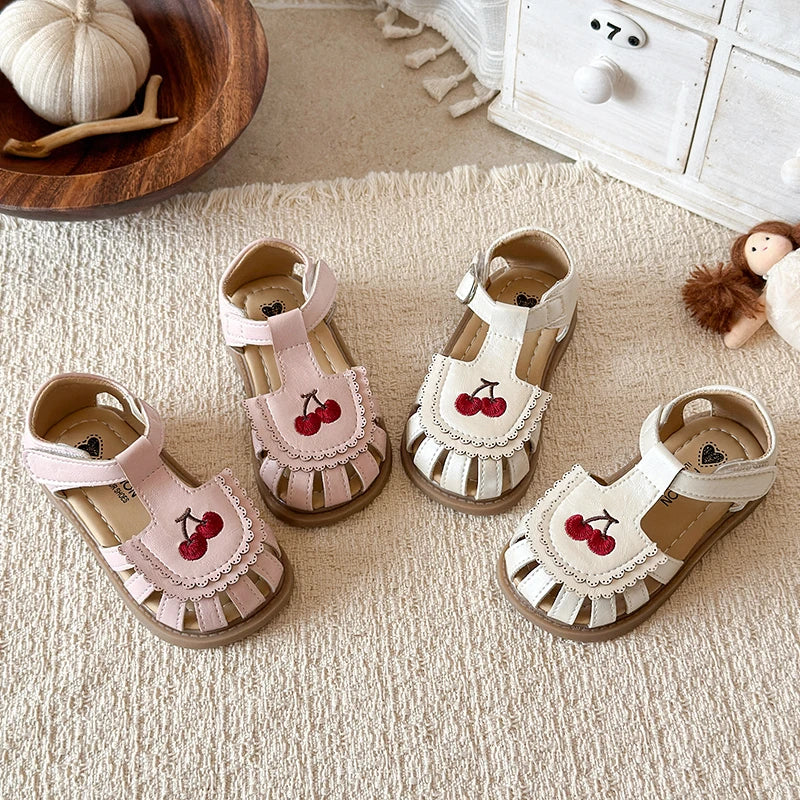 Summer Girls Cherry Embroidery Sandals Flat Cute Lace Trim Kids Beach Shoes Closed Toe Hollow-Out Sweet Toddler Footwear 21-30