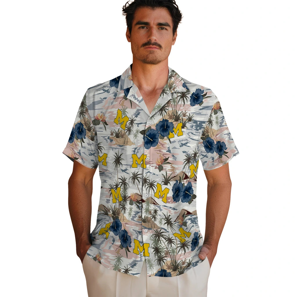 Michigan Wolverines Hawaiian Shirt - Hibiscus Seaside | Hula Hawaiian Shirts