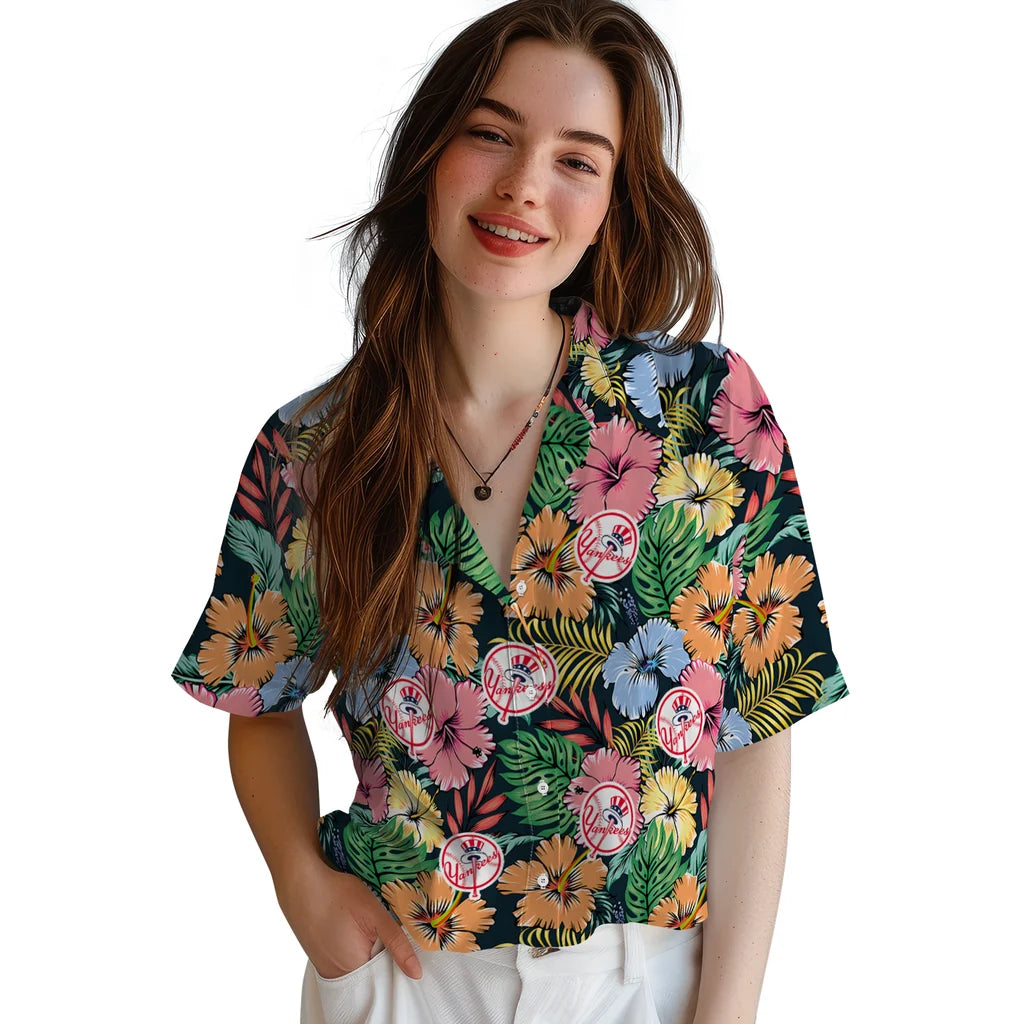 New York Yankees Hawaiian Shirt - Brilliant Hibiscus Garden | Hula Hawaiian Shirts